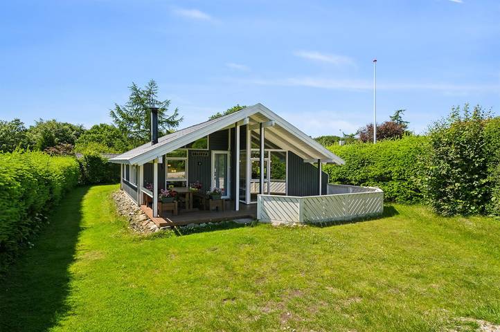 Feriehus for 5 personer, med have - 1