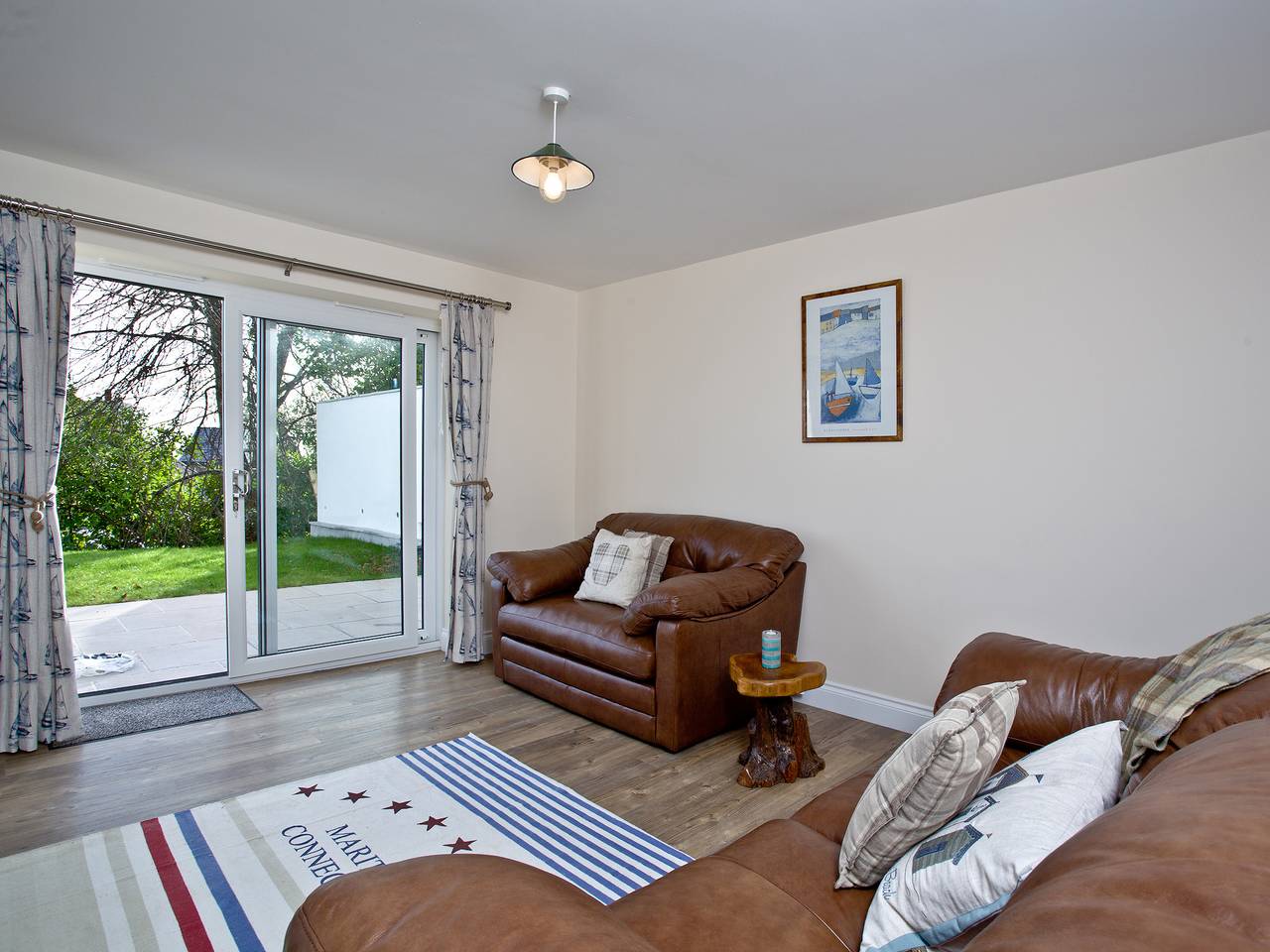 Entire apartment, Orestone Garden Apartment in Dawlish, Devon