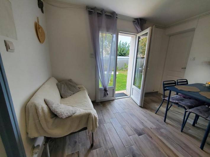 Gîte pour 2 personnes, avec jardin et vue à Milhaud - 4