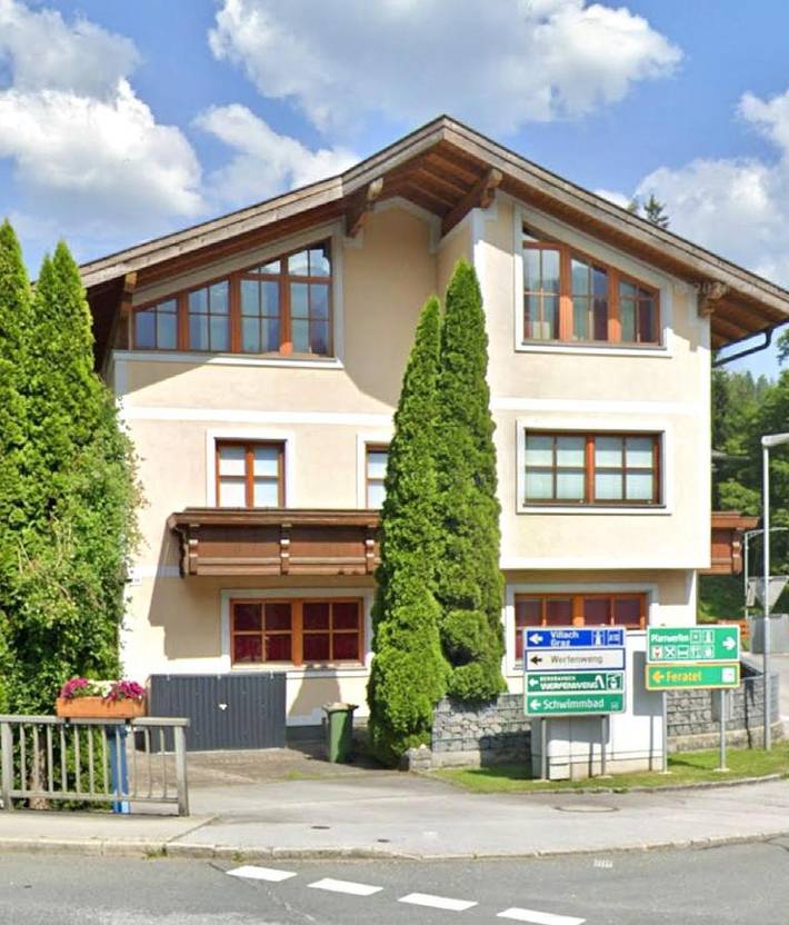 Ferienwohnung für 6 Personen, mit Balkon und Ausblick in Pfarrwerfen