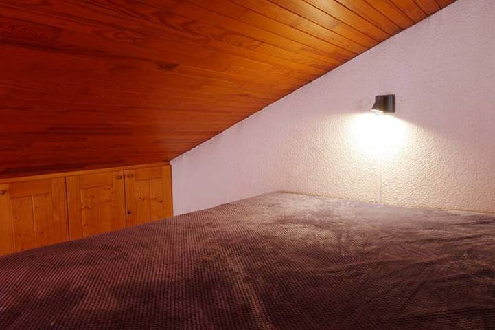 Gîte pour 7 personnes, avec terrasse dans Station de Montchavin les Coches - 3
