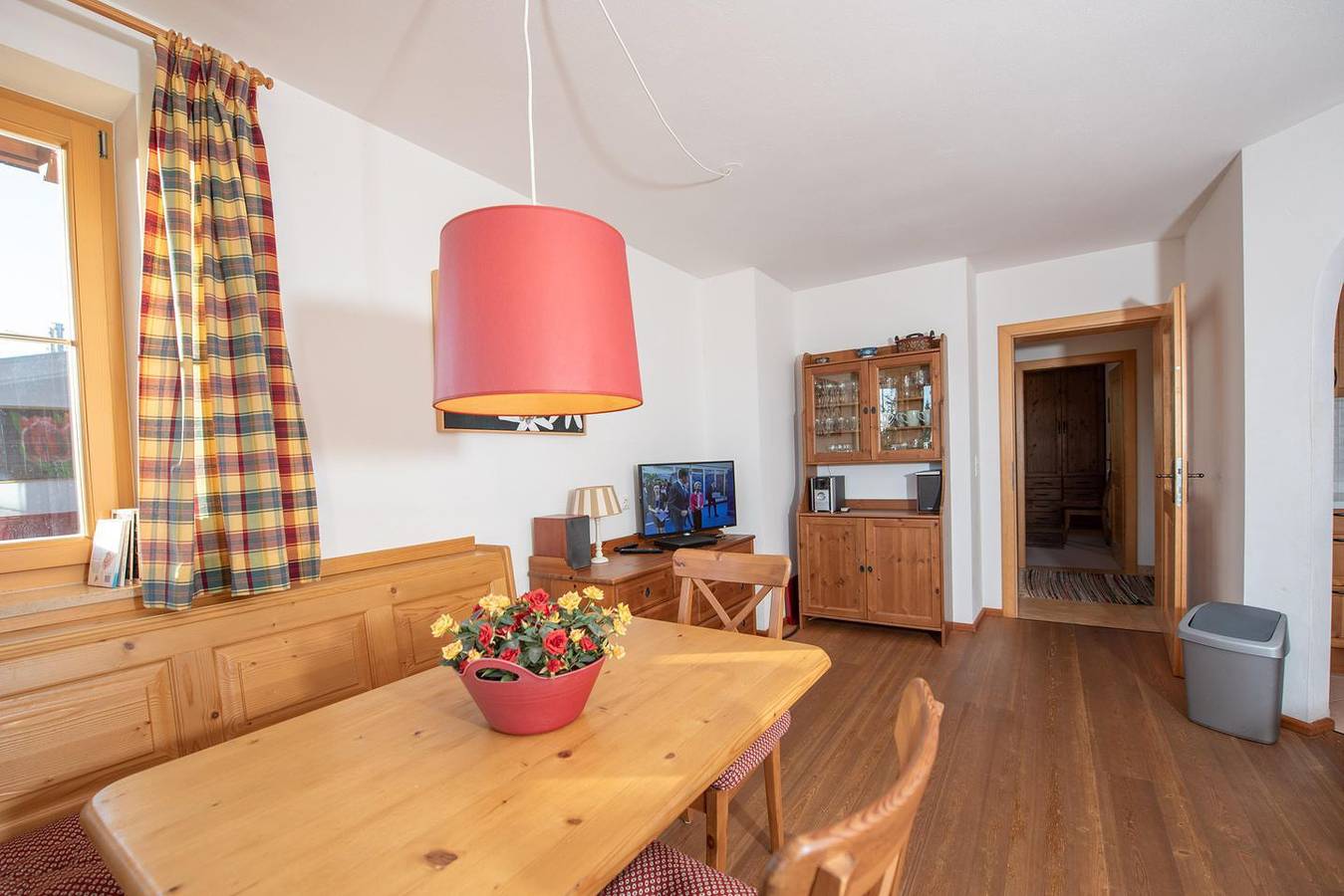 Ganze Wohnung, Gemütliches Apartment mit Bergblick und Pistennähe in der Zillertal Arena in Hochkrimml, Krimml