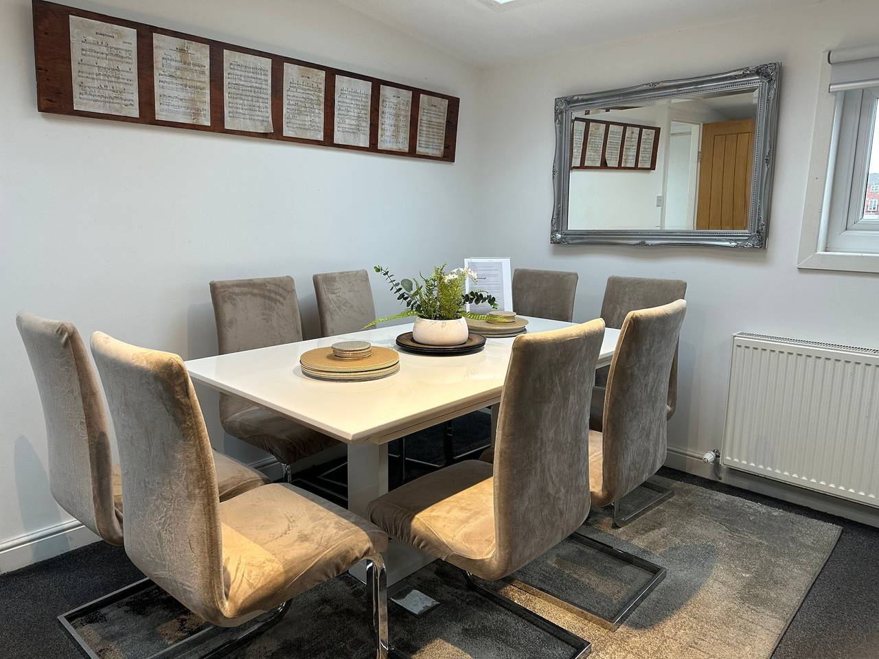 Liverpool Waterfront Stay excellent location onsite parking in Liverpool, Merseyside