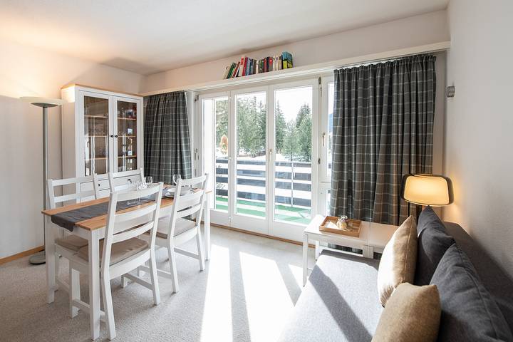 Ferienwohnung für 2 Personen, mit Ausblick und Balkon sowie Garten in Davos - 4