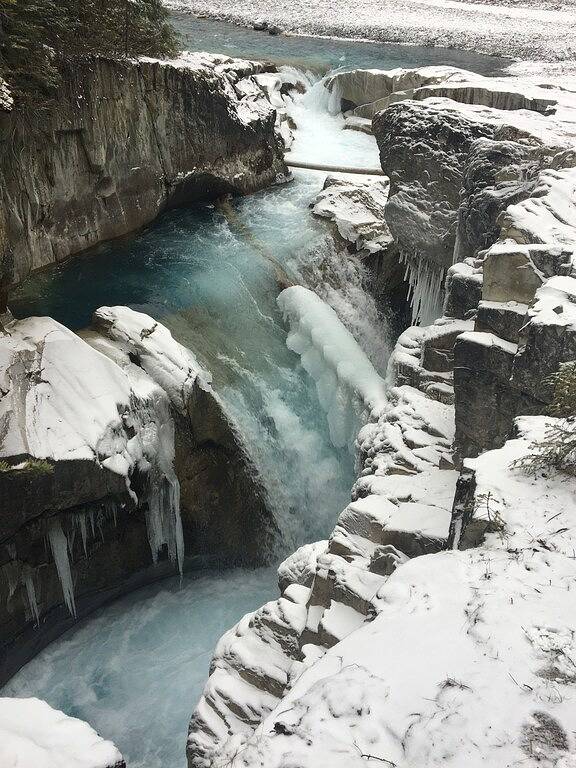 Stunning Mountain Retreat in Golden Bc in Kicking Horse