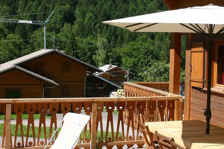 Chalet pour 8 personnes, avec jardin et balcon à La Chapelle-d'Abondance