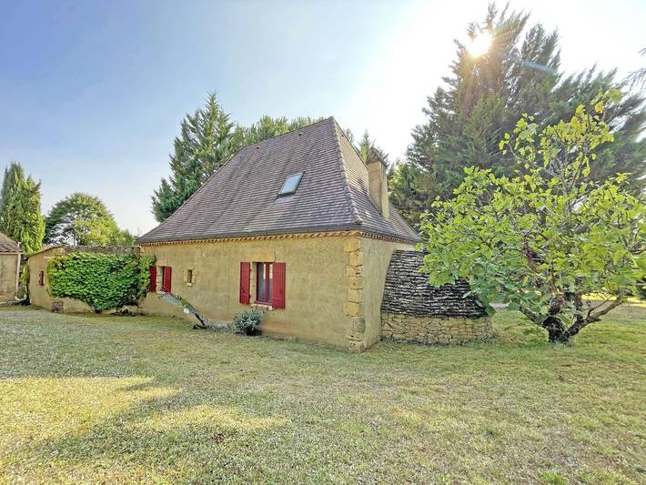 Gîte pour 4 personnes, avec piscine à Trémolat - 2