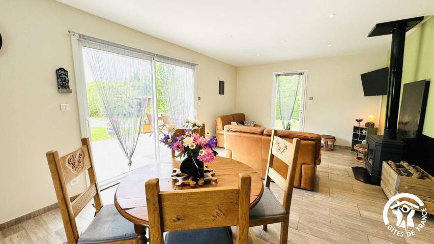 Gîte pour 4 personnes, avec terrasse à Les Martys - 4