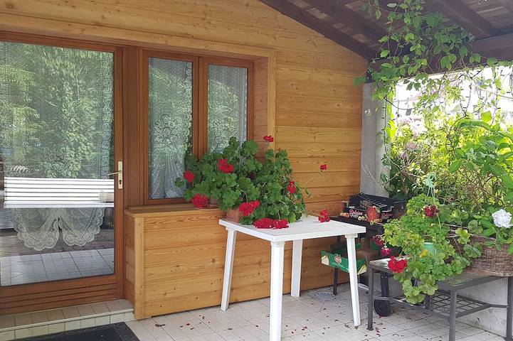 Gîte pour 4 personnes, avec Terrasse à Saales