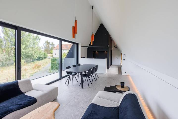 Gîte pour 8 personnes, avec vue et balcon à Leeuw-Saint-Pierre - 2