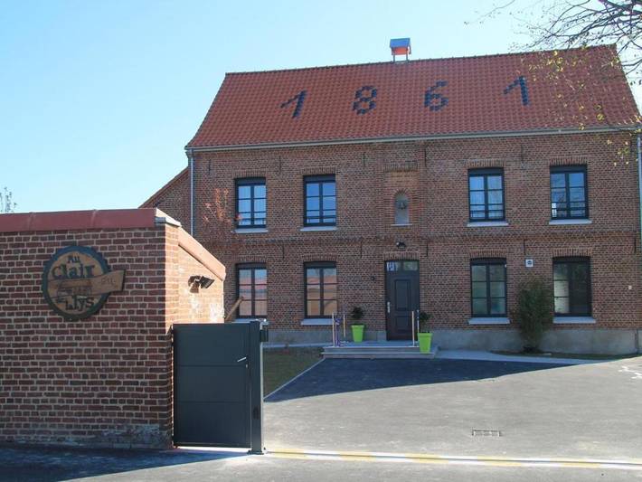 Location de vacances pour 12 personnes, avec Terrasse et Jardin à Haverskerque