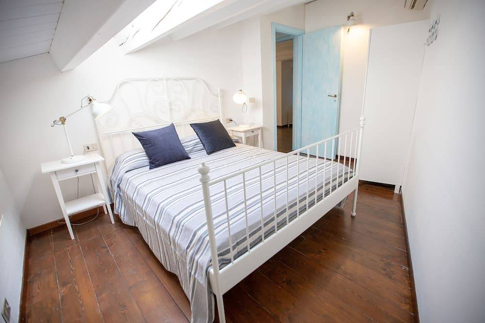 Entire apartment, Maria's houses 500 meters from the sea and 15 min from Scopello and the Z reserve in Castellammare del Golfo, Trapani Province