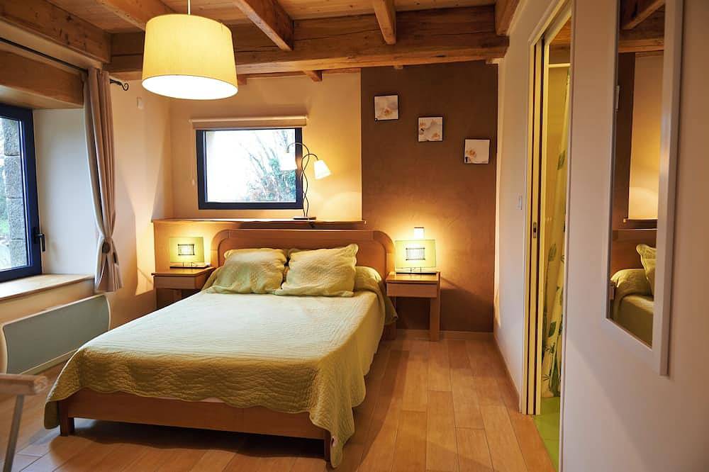 Spacious, quiet house ideal for families in Huelgoat, Châteaulin und Umgebung