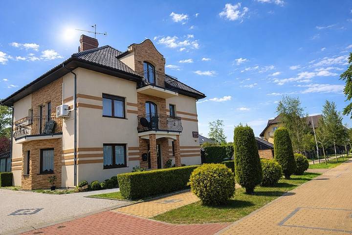 Ferienwohnung für 9 Personen, mit Whirlpool und Pool