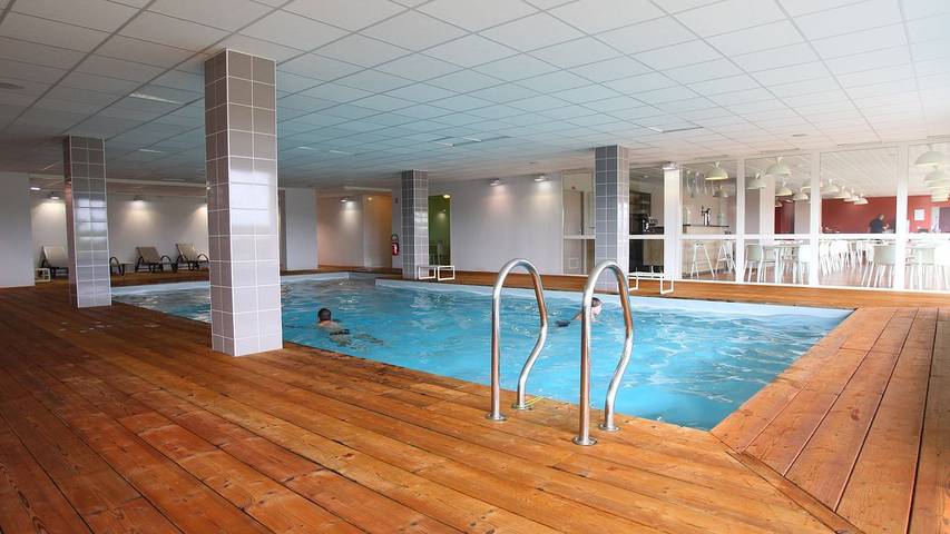 Apartamento de vacaciones para 4 personas, con balcón/terraza y piscina - 1