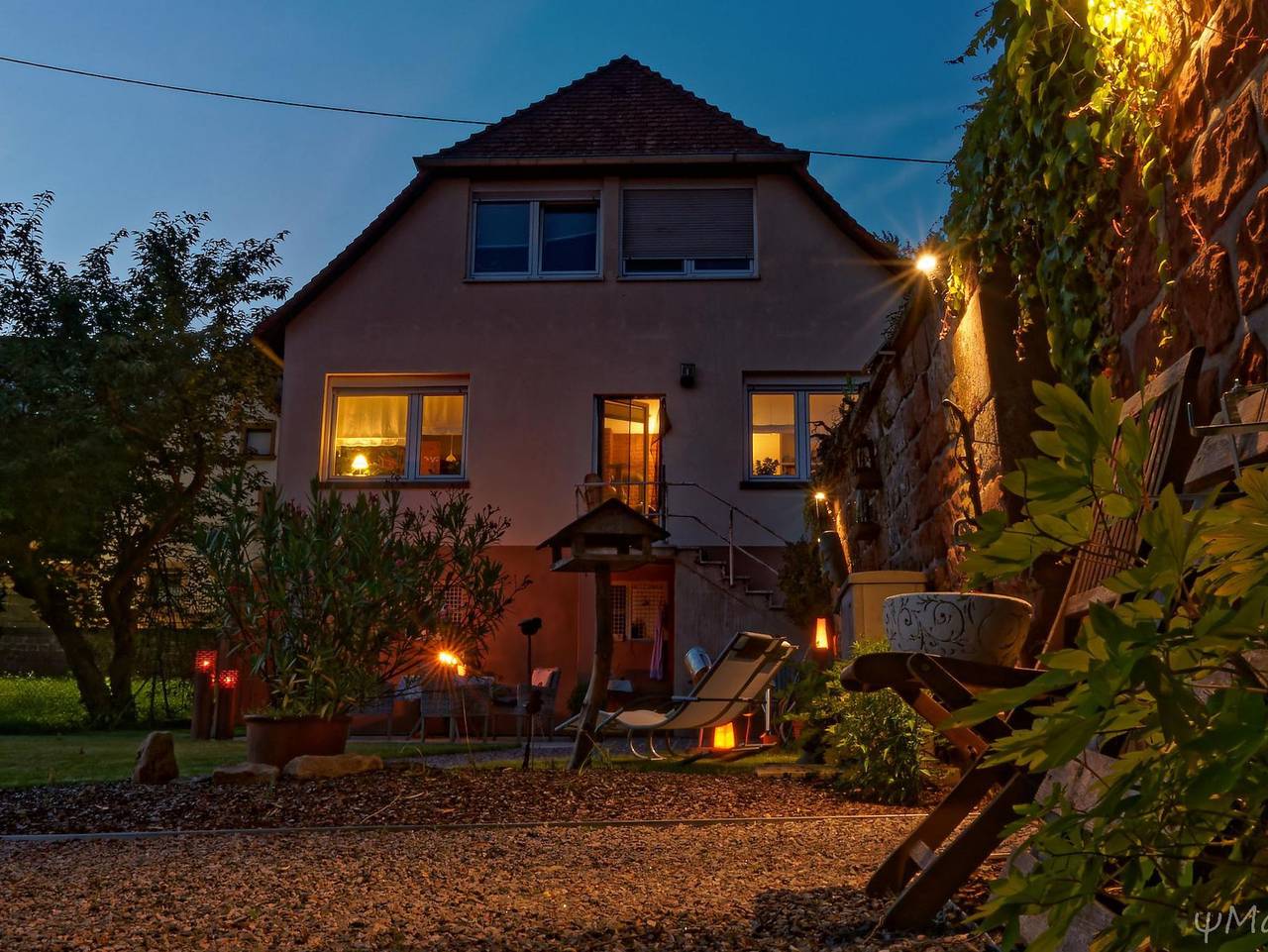 Ganze Ferienwohnung, Fröhlich-Daheim - Wohnung Baden, offen Bauweise, Wc/Dusche in Bundenthal, Pfalz