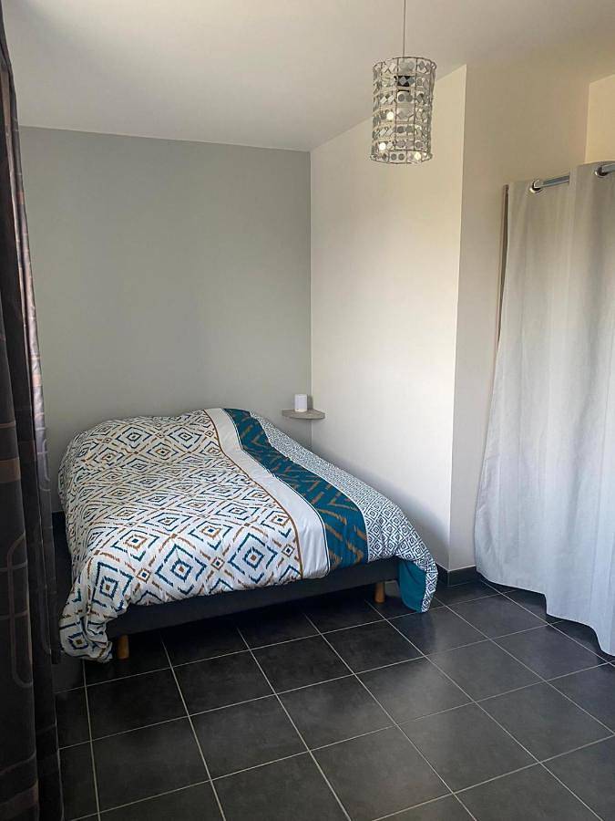Chambre d’hôte pour 2 personnes, avec vue ainsi que piscine et jardin à Carcès - 4