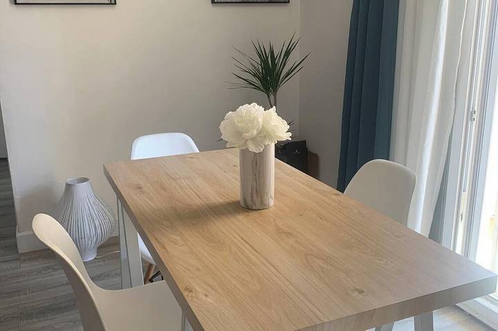 Location de vacances pour 4 personnes, avec balcon à Vitrolles