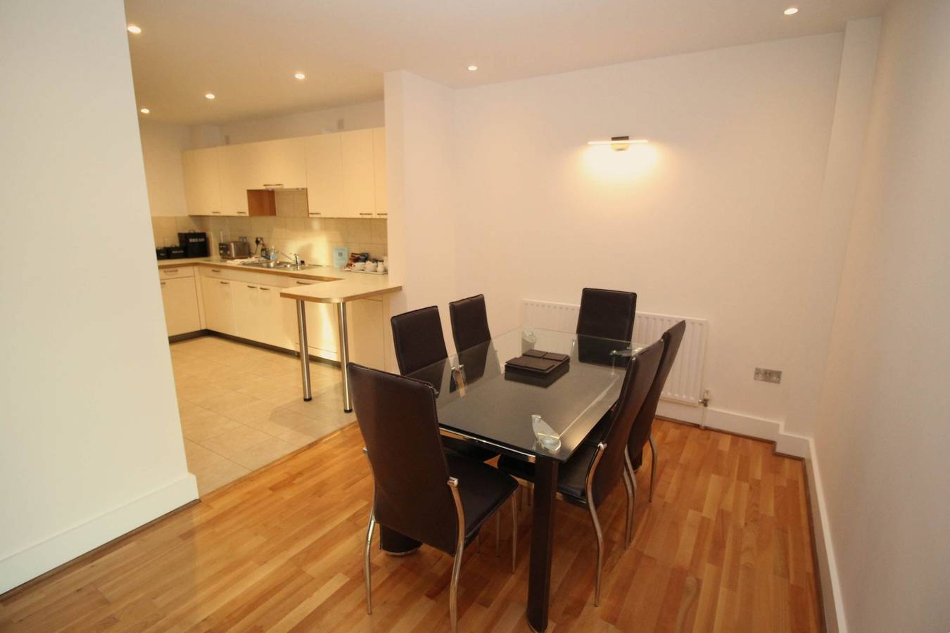 Ganze Wohnung, Ferienwohnung für 4 Personen mit Balkon/Terrasse in Poole, Poole Harbour