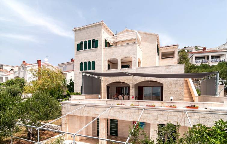 Ferienwohnung für 2 Personen, mit Terrasse auf Ciovo - 3