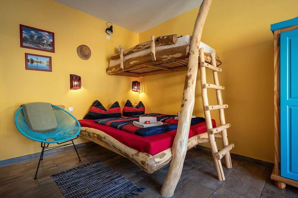 Dreibettzimmer - Pension Cubana in Rothenburg/Oberlausitz, Oberlausitz-Niederschlesien