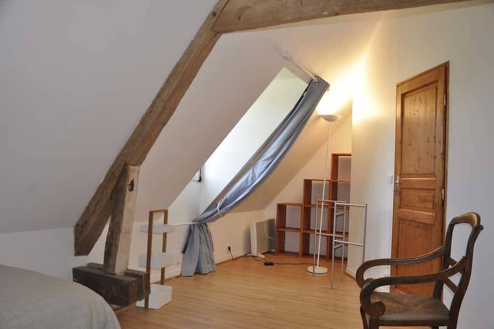 Gîte in the heart of the Brenne, old farmhouse entirely renovated in Le Blanc und Umgebung