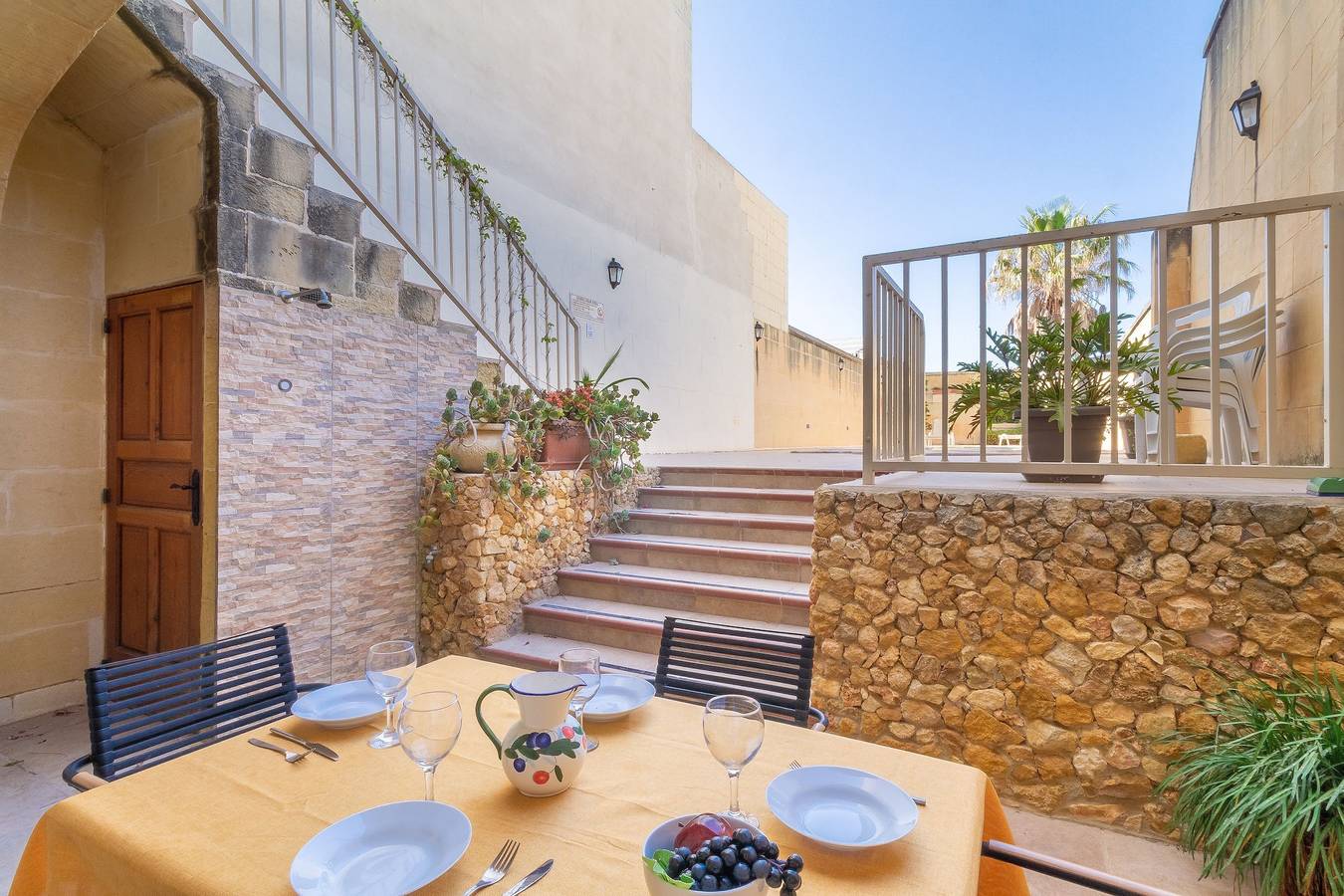 Ta'Leli Pool Farmhouse in Gozo in Gharb, Gozo