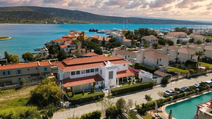 Hotel für 2 Personen, mit Ausblick und Pool sowie Garten - 1