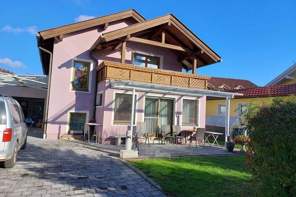 Ganze Wohnung, Ferienwohnung Taggenbrunn Blick in Sankt Veit an der Glan, Mittelkärnten