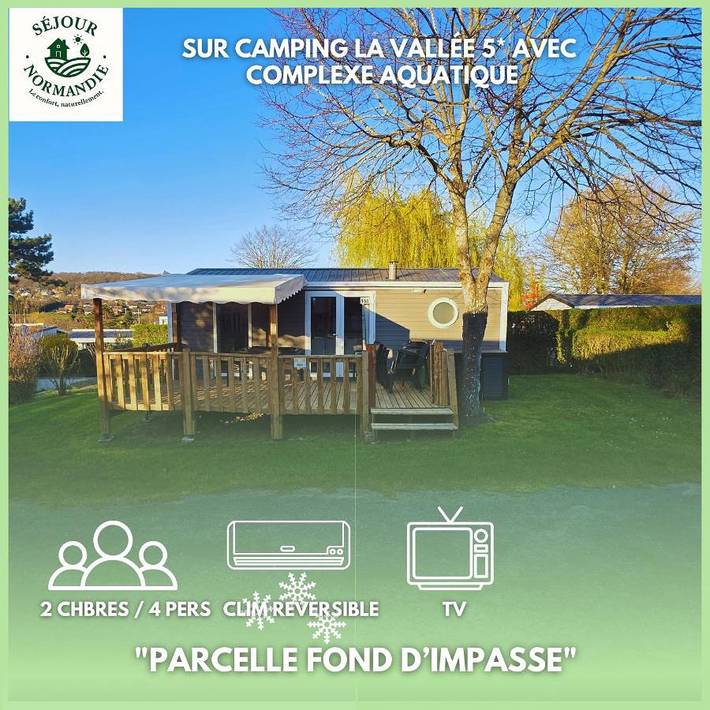 Camping pour 4 personnes, avec terrasse ainsi que jardin et piscine