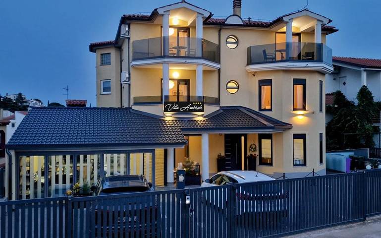 Ferienhaus für 4 Personen, mit Garten und Ausblick, kinderfreundlich in Pjescana Uvala