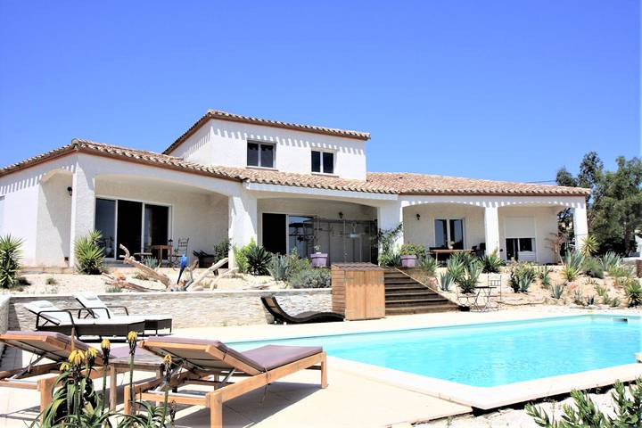 Gîte pour 4 personnes, avec jardin ainsi que piscine et terrasse dans les Pyrénées-Orientales - 4