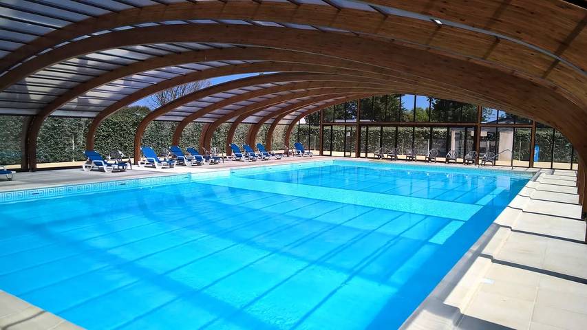 Camping pour 4 personnes, avec terrasse à Saint-Denis-d'Oléron - 2