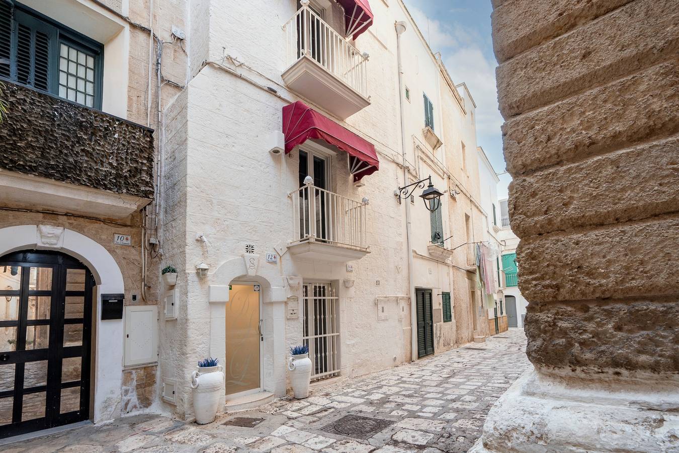 Monolocale intero, Studio 'Carolina 1' con terrazza condivisa, Wi-Fi e aria condizionata in Monopoli, Provincia di Bari