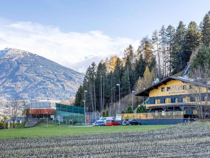 Ganze Ferienwohnung, The Art and Sporthotel - Art and Sporthotel Zimmer 20 in Stubaier Alpen, Natters
