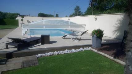 Chambre d’hôte pour 3 personnes, avec jardin et piscine à Villaines-sous-Malicorne