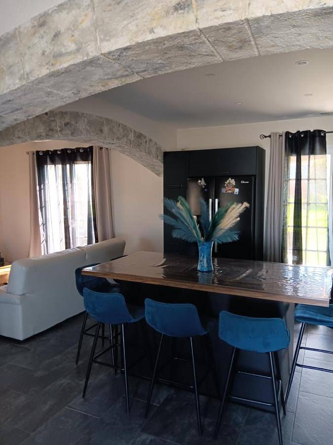 Cottage pour 4 personnes, avec jardin et terrasse à Saint-Victor (Allier)