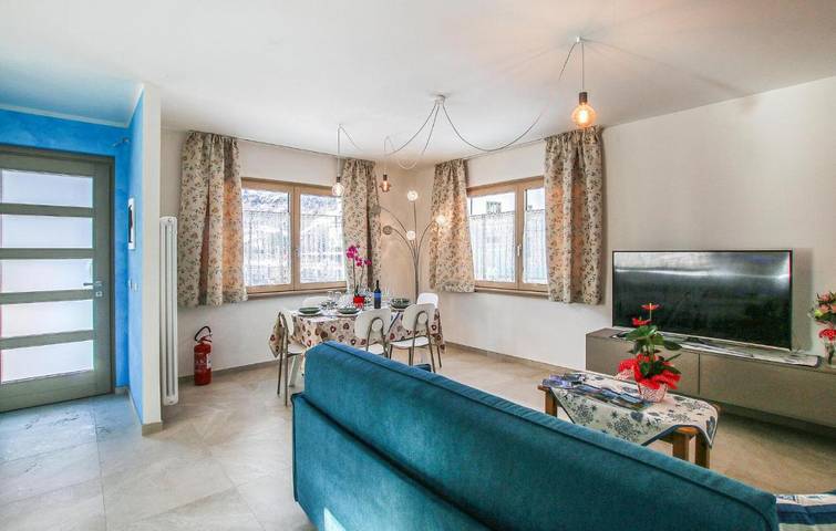 Location de vacances pour 6 personnes, avec jardin à Villa Santina