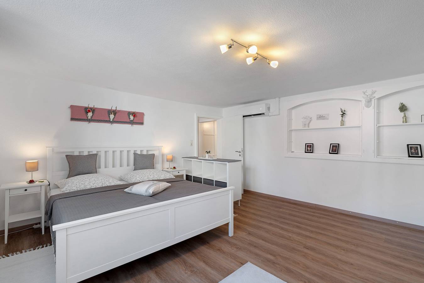 Apartamento entero, Apartamento 'Schwarzwaldtani - Städtle 2' con vistas a la montaña, wifi y aire acondicionado in Bühl, Selva Negra Central