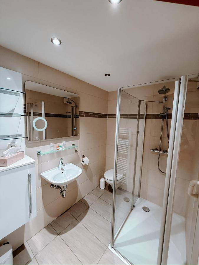 Maison d’hôte pour 4 personnes, avec balcon ainsi que jardin et vue à Alpirsbach - 2