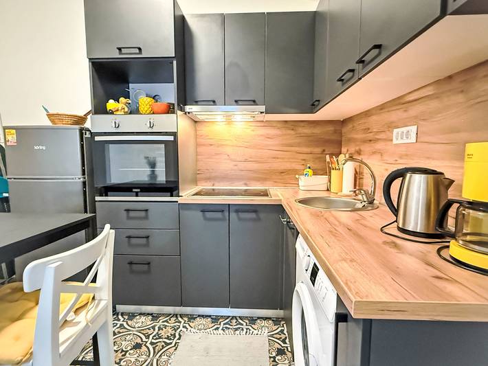 Apartamento de vacaciones para 4 personas, con terraza y jardín - 1