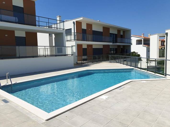 Casa de férias para 9 pessoas, com Jacuzzi e Terraço e ainda Jardim and Piscina em Salir do Porto
