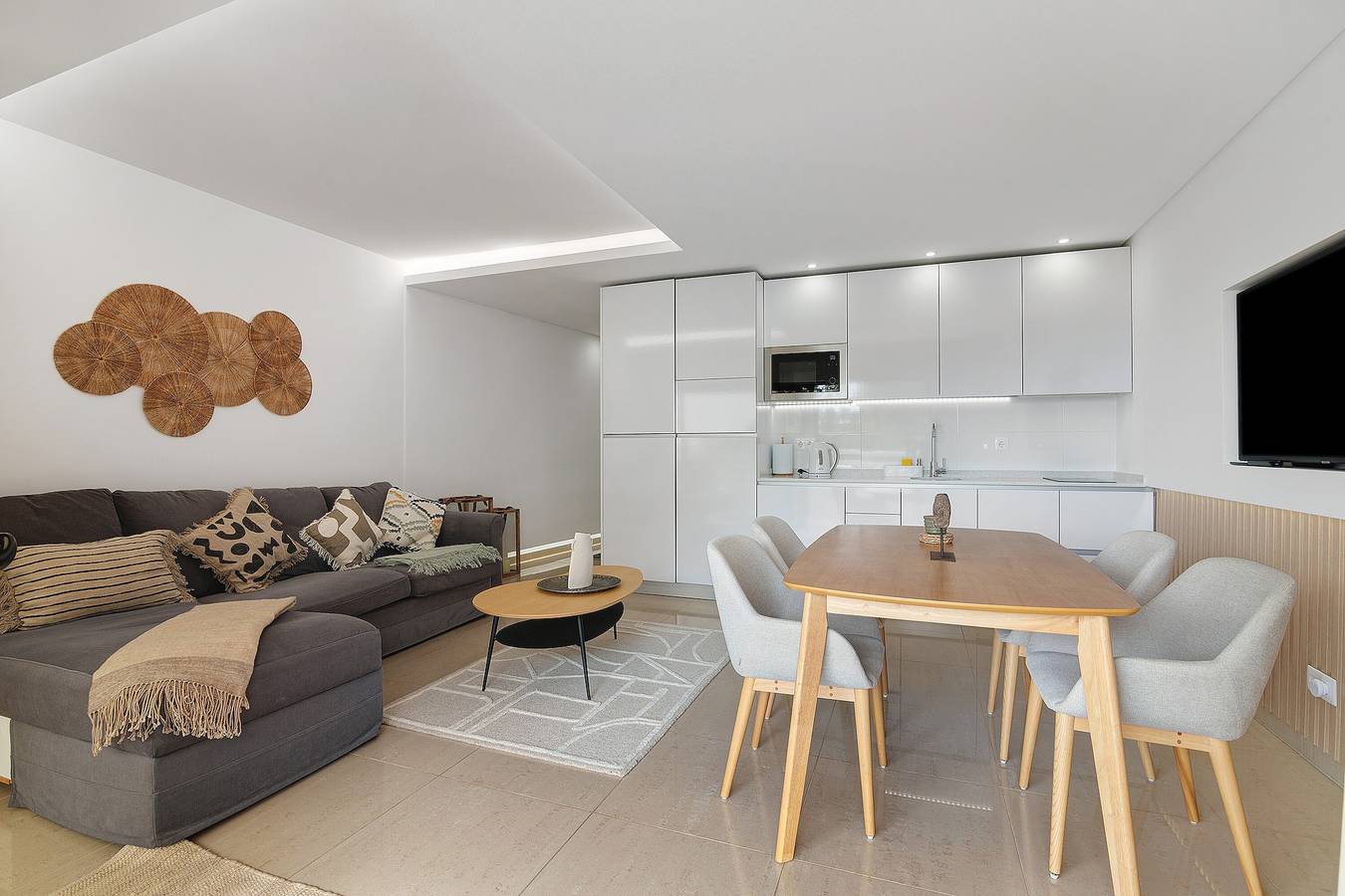 Apartamento entero, Apartamento 'Marina Mar' con piscina compartida, Wi-Fi y aire acondicionado in Vilamoura, Quarteira
