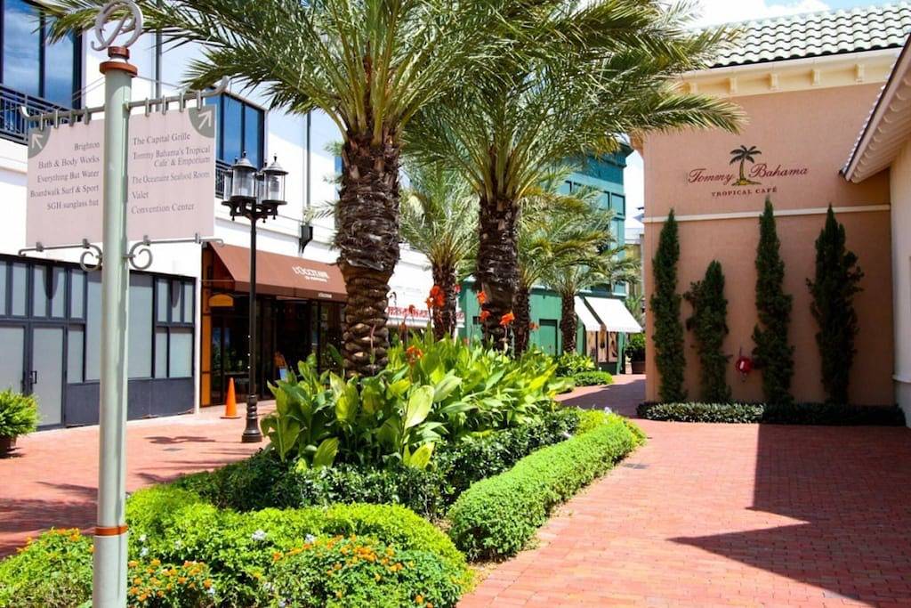 3Br Home Near Legoland & Disney | Pool, Game Room, Balmoral Resort Amenities | Pet-Friendly in Haines City, Zentral Florida