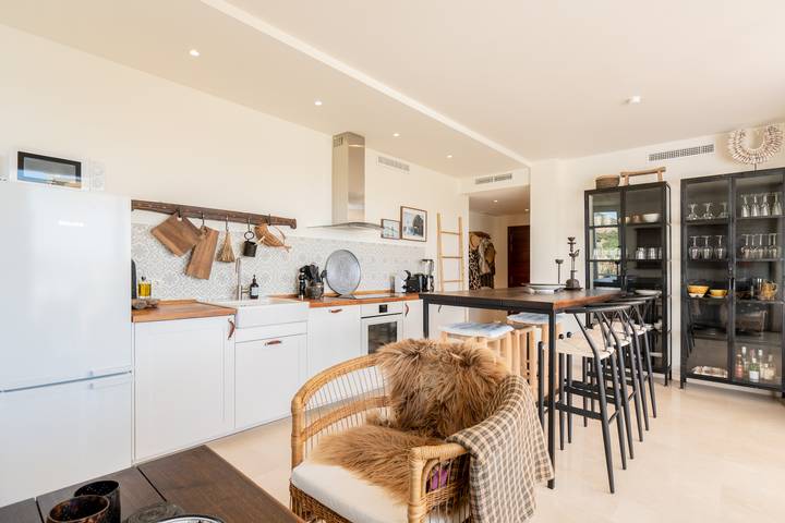 Ganze Wohnung, Alcazaba Lagoon Estepona - Luxury Boho Apartment in Alcazaba Lagoon, Casares