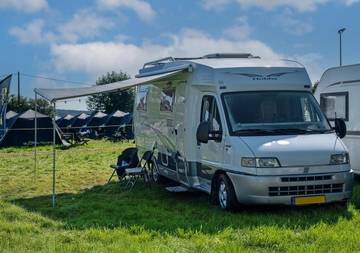 Gîte pour 4 personnes, avec terrasse et vue à Assen