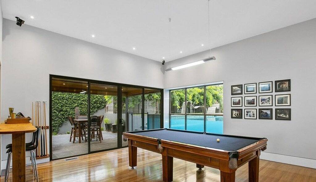 Oceanfront | Kids Pet Friendly | Pool Spa Bar Gym in Melbourne, Mornington Peninsula