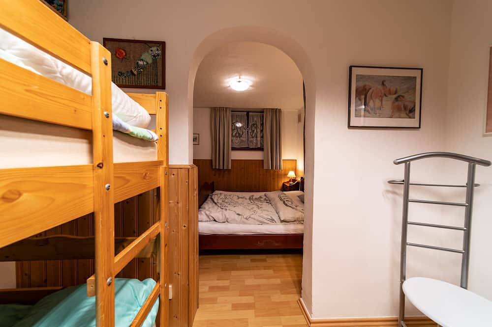 Ganze Wohnung, Haus Monika in Übersee am Chiemsee in Übersee, Chiemsee