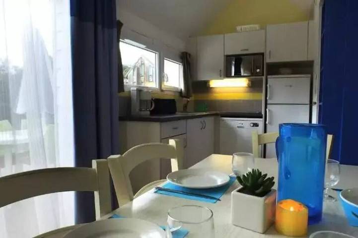 Location de vacances pour 4 personnes, avec terrasse et balcon/terrasse à La Turballe
