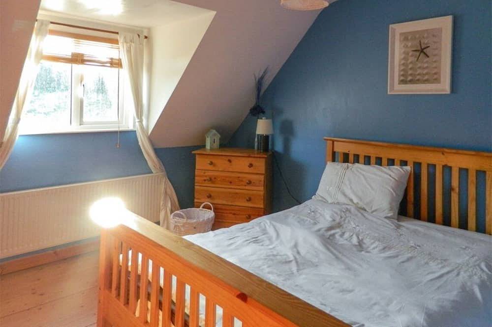 Charming cottage in a traditional Irish fishing village. in Inishowen, County Donegal
